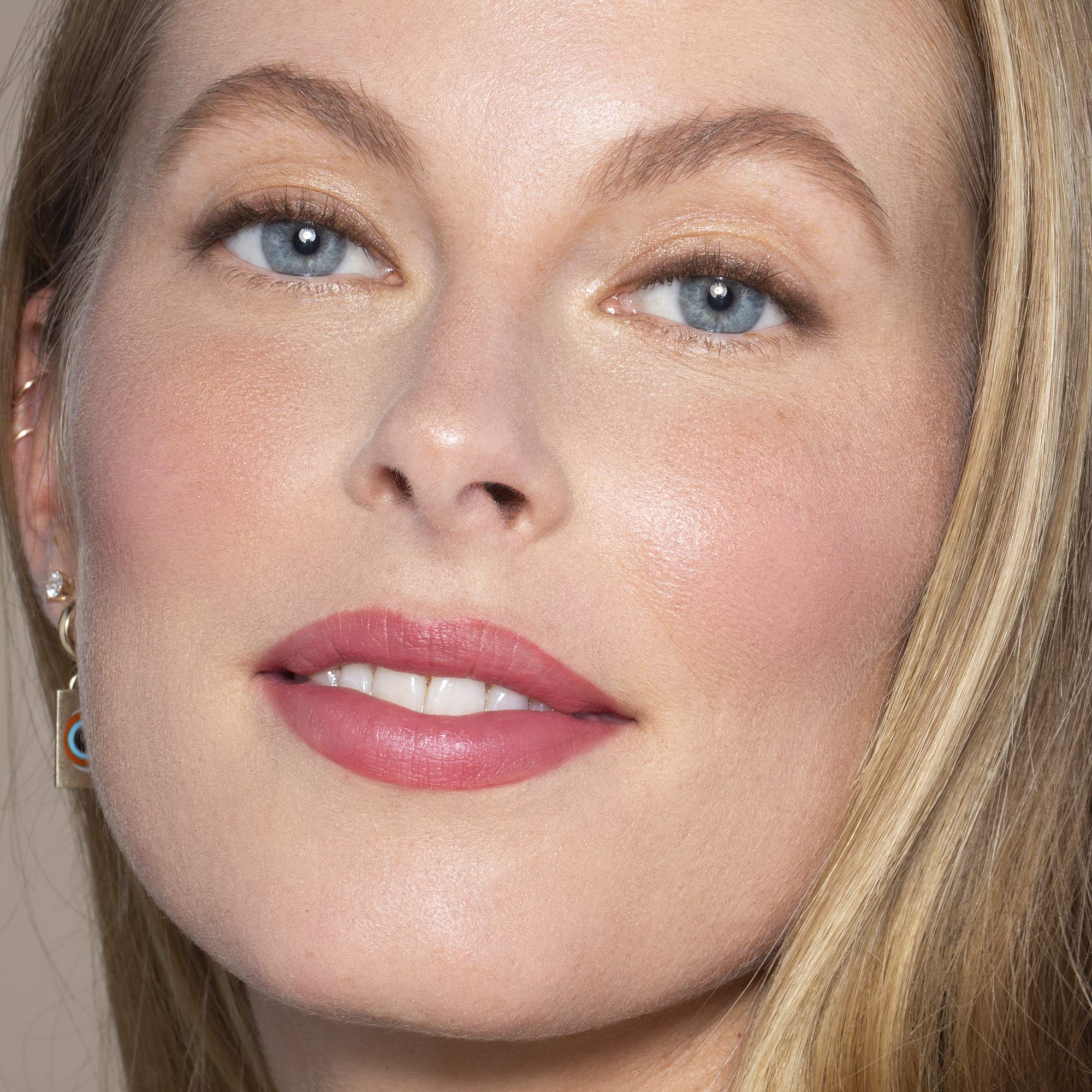 ILIA - Clean Line Gel Liner with Built-In Sharpener | Blendable, Highly Pigmented, Water-Resistant, Budge-Resistant | Non-Toxic, Vegan, Cruelty-Free (Dusk | Brown, 0.01 oz | 0.4 g) - Image 3