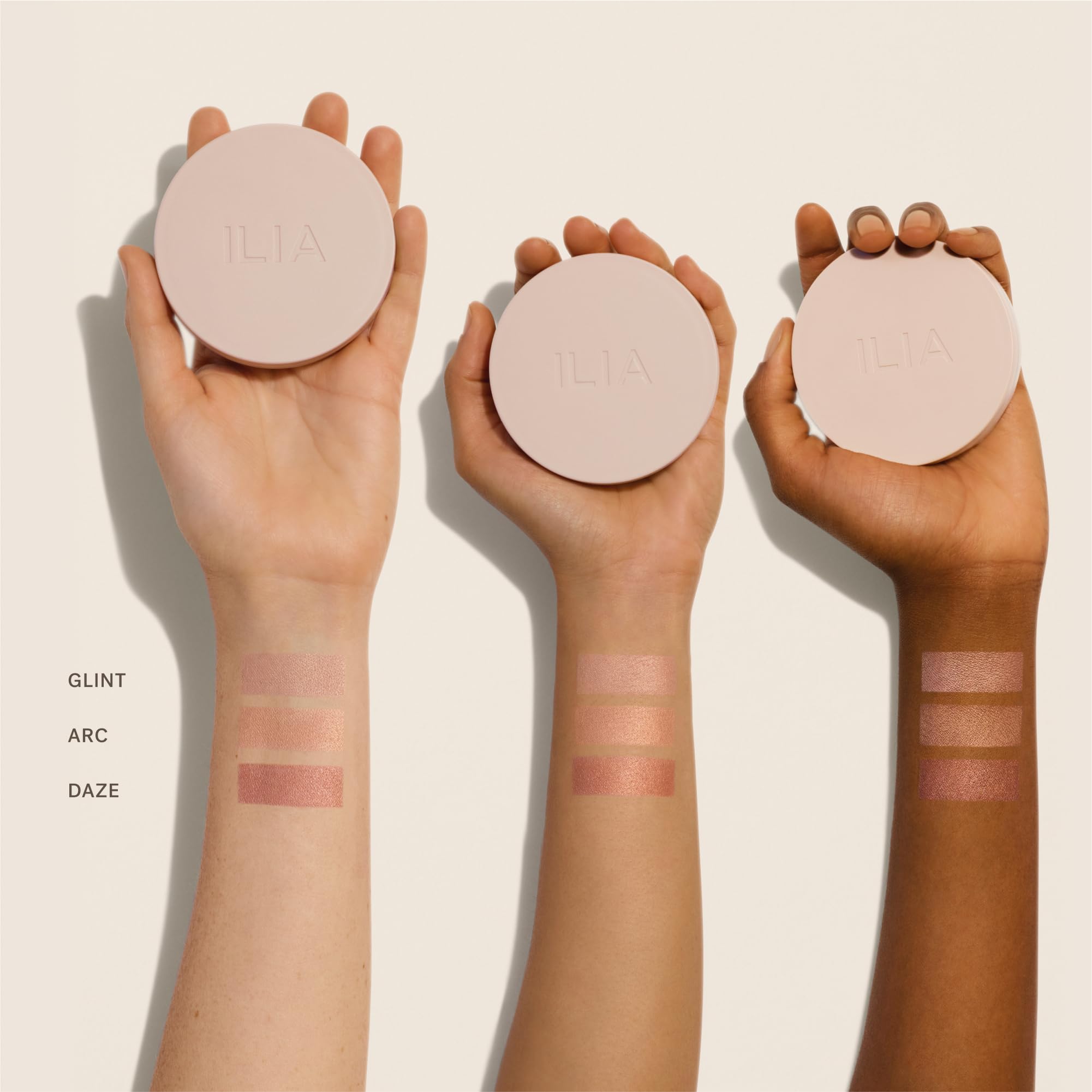 ILIA - Lightshift Cream Highlighter | Non-Comedogenic, Long-Lasting, Vegan, Cruelty-Free | Weightless, Seamless, Silky Highlighter (Arc - Peachy Gold, 0.27 oz | 7.8 g) - Image 5